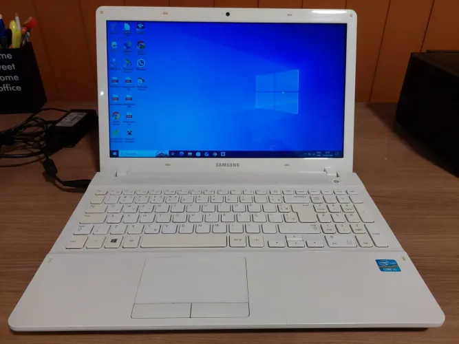 Notebook Samsung ATIV Book 2 NP270E5G-KD2BR Intel i5-3210M 8GB RAM SSD 120GB Tela 15.6