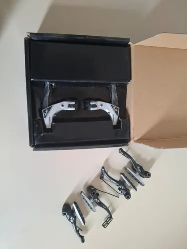 Kit Freios V-Brake Shimano XT