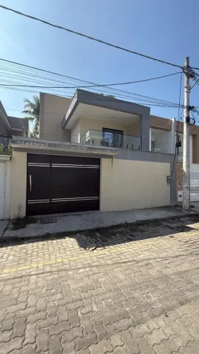 Alugo Casa duplex em Vargem Grande
