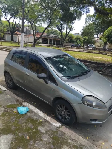 Fiat Punto Attractive 1.4 Fire Flex 8V 5P 2012