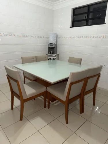 MESA 6 CADEIRAS MADEIRA