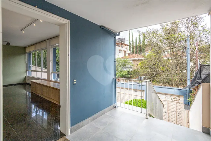 Casa térrea com 3 quartos à venda ou para locação em Vila romana - SP
