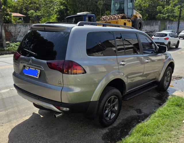 Mitsubishi Pajero Dakar 3.2 4X4 T.i. Dies. 5P Aut. 2013