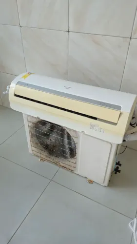 Ar condicionado 12 mil BTUs - Usado tudo ok