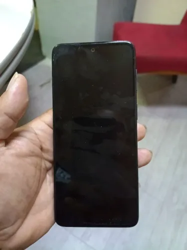 Vendo aparelho moto G 42 128 GB 4 de memória Ram Pronto pra usar.