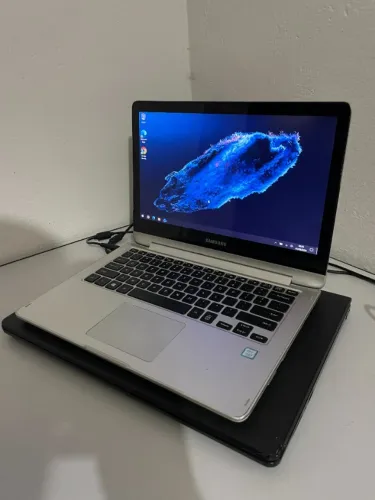 Notebook Samsung Style, i5-7200u, 8 Gb RAM, 256 Gb SSD NVME