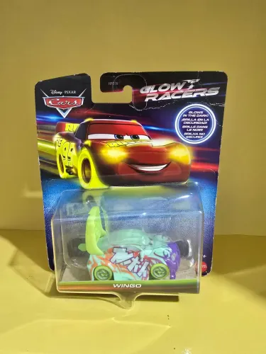 Carrinho Disney Cars Wingo 2025 Glow Racers Mattel 1:55 Importado
