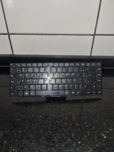 Teclado Notebook Itautec Infoway A7520