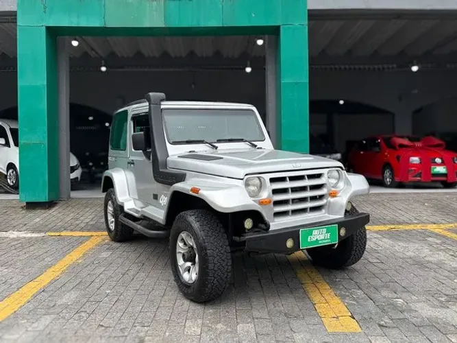 Troller T-4 4X4 2.8 TB Int. Cap. Rígida Diesel 2005