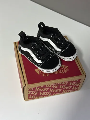 Tênis vans bebê número 16  novíssimo old Skol crib original 