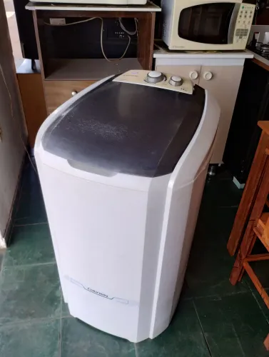 Tanquinho Colormaq 110v 14kg usado