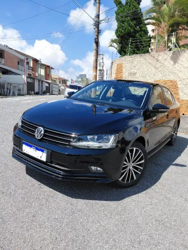 Volkswagen Jetta Comfortline 1.4 TSI 16V 4P Aut. 2017