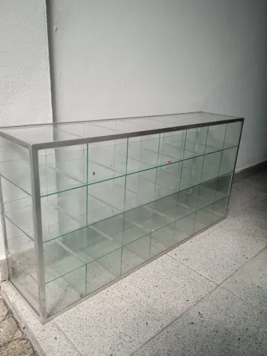 Baleiro com 28 divisórias 