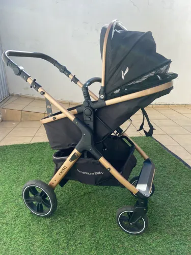 Kit Carrinho e Bebê Conforto
