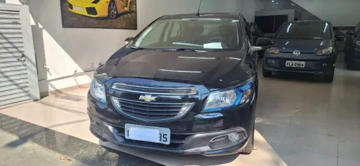 Chevrolet Onix Hatch LTZ 1.4 8V Flex Power Aut. 4P 2016