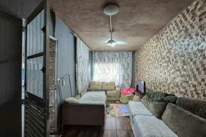 Casa com mais de uma moradia para aluguel, 2 quartos, 1 vaga, Jordanópolis - São Bernardo
