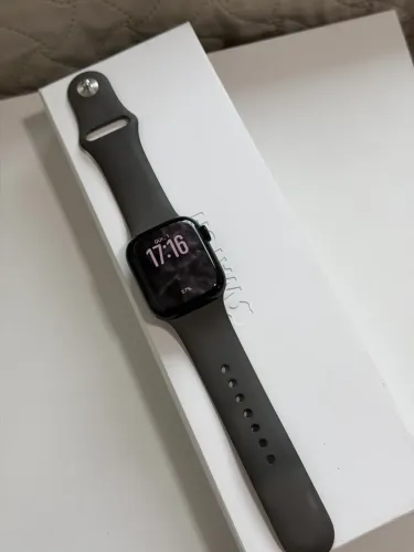 Apple Watch Series 9 41mm ? Alumínio Midnight GPS