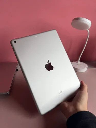 iPad 9ª geração 64GB