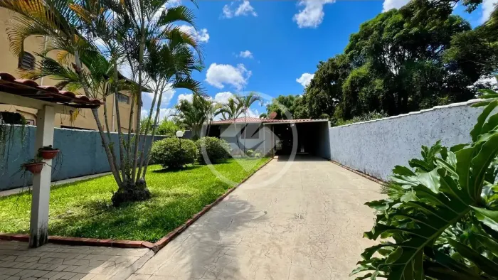 CASA COM 4 QUARTOS SENDO 1 SUITE EM LAGOA SANTA-MG/MYBROKER codigo: 290543