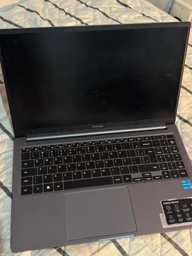 Notbook Samsung galaxy book 4