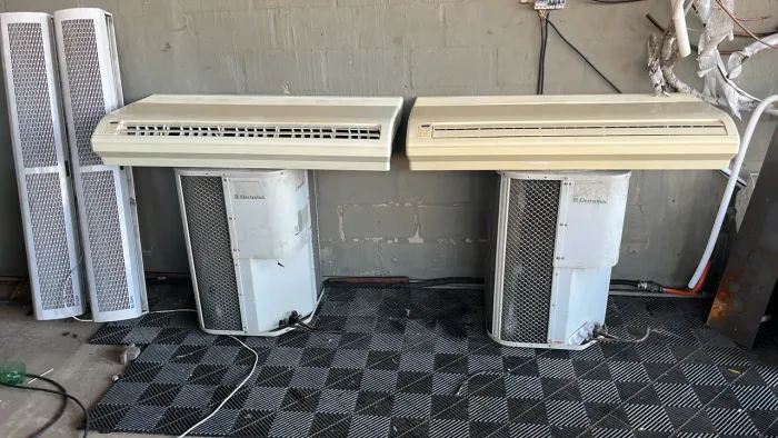 2 ar condicionado de 36000btus 2 cortinas de ar
