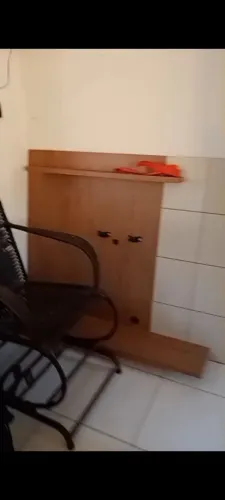 Painel e cadeira de balanço