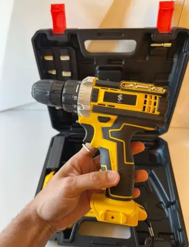 Furadeira e parafusadeira bateria