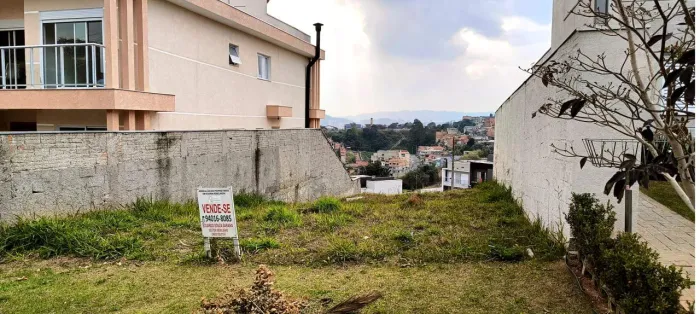 Terreno em Itapevi - 200m² em Condomínio Fechado, R$140.000