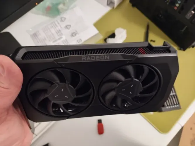 Rx 7600 - 8gb XFX FOUNDERS EDITION