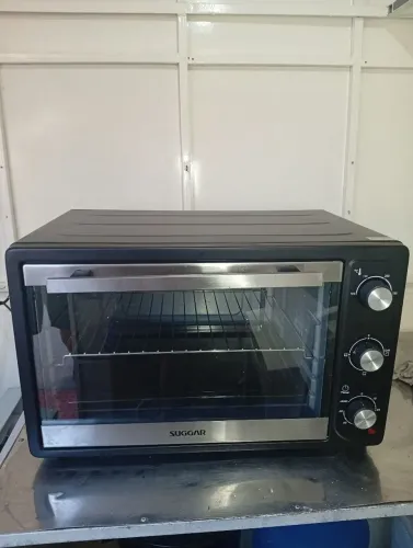 Aceito trocar em TV . Vendo forno 127 V, semi novo, funcionando em perfeito estado. tirar