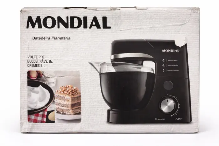 Batedeira Planetária Mondial 700W - Potente e Ideal para Bolos e Massas 