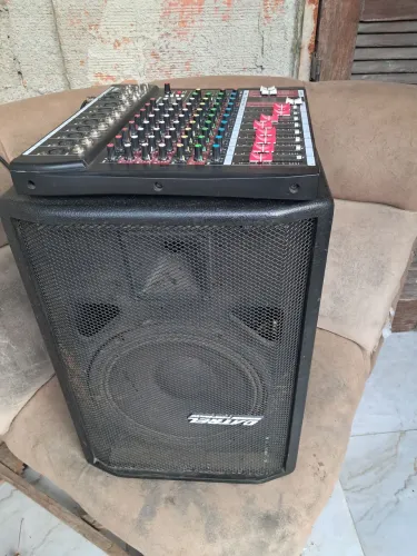 Caixa Ativa Datrel AT12 - 250w + Mesa analógica de 8 canais Lelong LE 711 