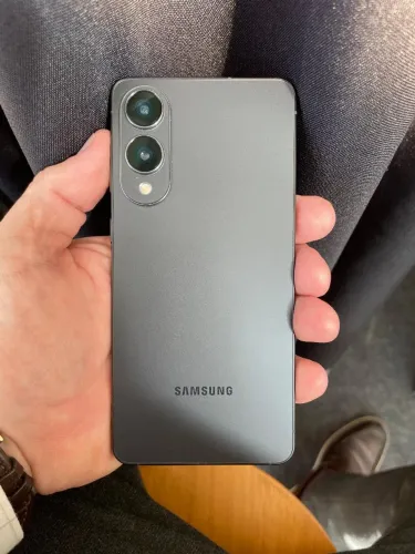 Vendo ou troco s25 edge