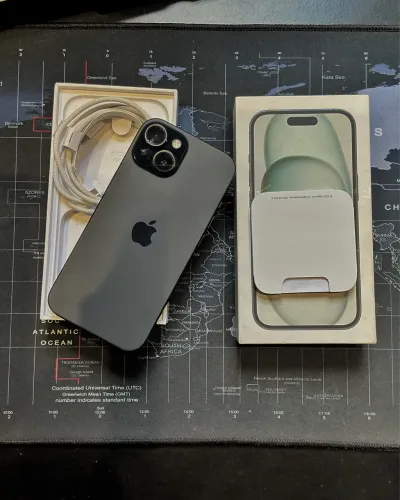 iPhone 15 128GB USADO 
