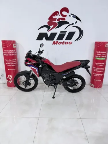 Honda Sahara 300 Rally ABS Flex 2025