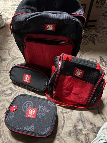 Mochila escolar Enaldinho R$200,00