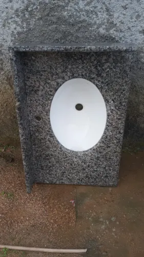 Pia de Granito 83 x 53