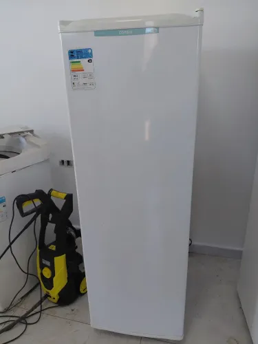 Vendo Freezer Consul 150Litros, 110Volts, Bom, Revisado e Com 3 Meses de Garantia