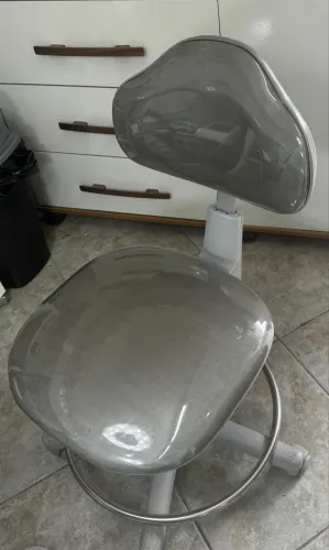 Cadeira Podologia automática com mocho