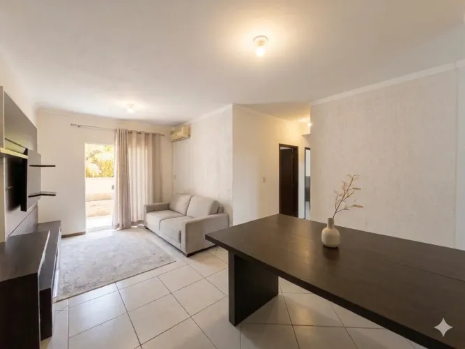 Apartamento para venda em Jaraguá Esquerdo com 3 quartos, sendo 1 suíte, 67m²