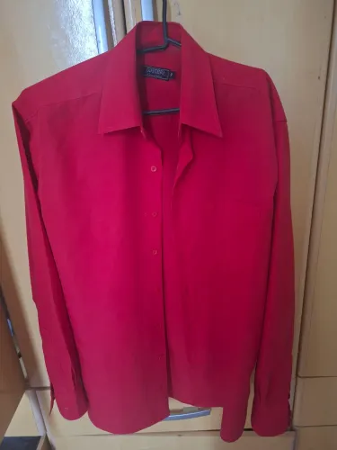 Camisa vermelha adulta tamanho p
