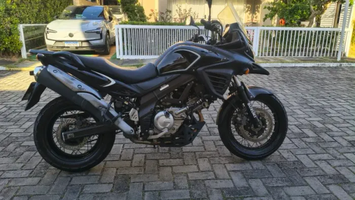 Suzuki DL 650 V-Strom, novíssima, ùnico dono, 21662 km, troco