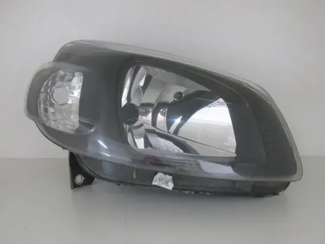 Farol Fiat Uno Fumê 2012 Á 2015 Cp19120259 Direito