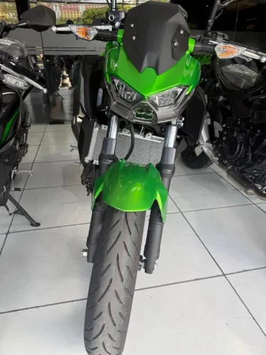 KAWASAKI Z500 2026 0KM - GRUPO TOKYO MOTOS