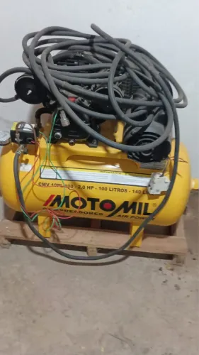 Compressor novo modelo Motomil CMV-10PL/co100 (10 Pés, 2,0 HP, 100 Litros)