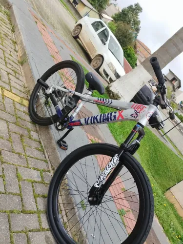BICICLETA VIKINGX TUFF 25 