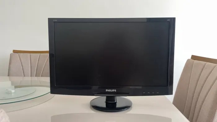 Monitor Philips LED 22?