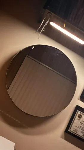 Vendo espelho