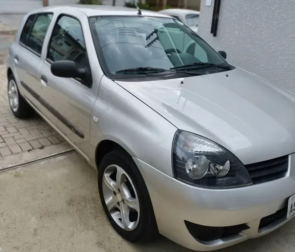 Renault Clio Campus Hi-flex 1.0 16V 5P 2011
