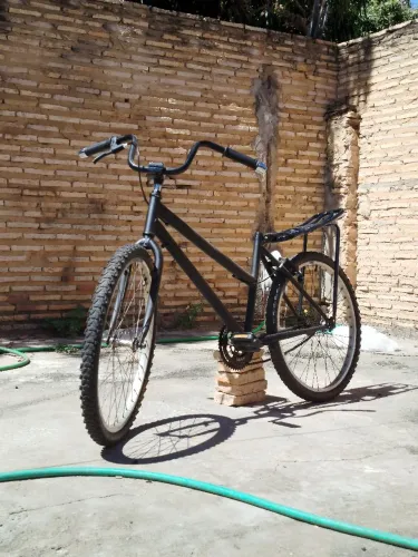 Bike montadinha aro 24